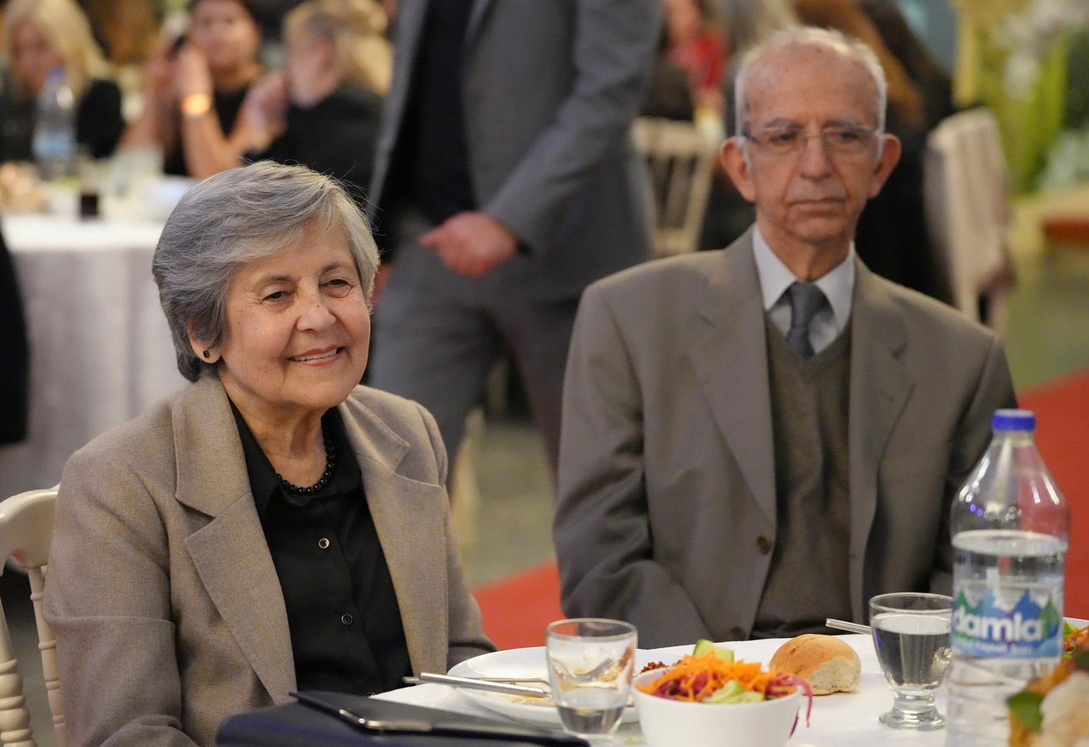 Manisa’da öğretmenlere ikinci müjde: Maaşlar yükseliyor!