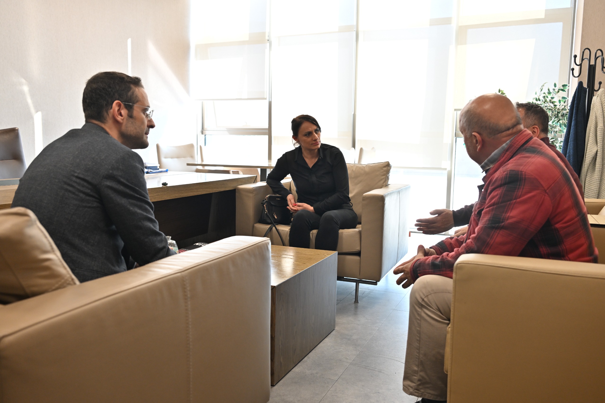 Manisa’da Alzaymır Hastaları İçin “Ben Buradayım” Devrede