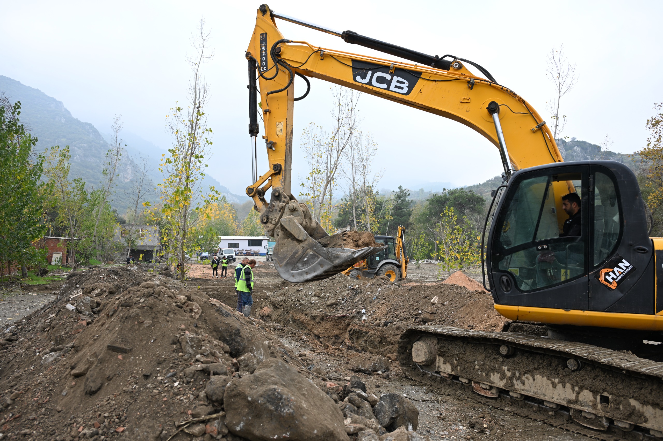 Manisa’da Bir Mahallenin Daha Altyapı Sorunu Çözüldü