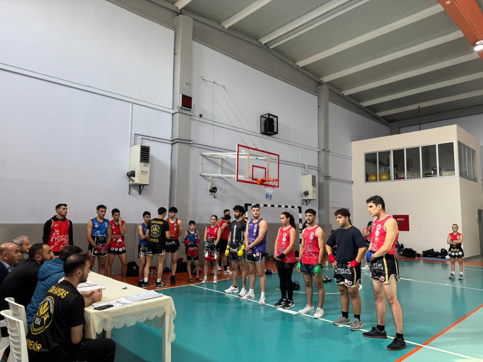 Muaythai’nin Ustaları Manisa'da Ter Döktü