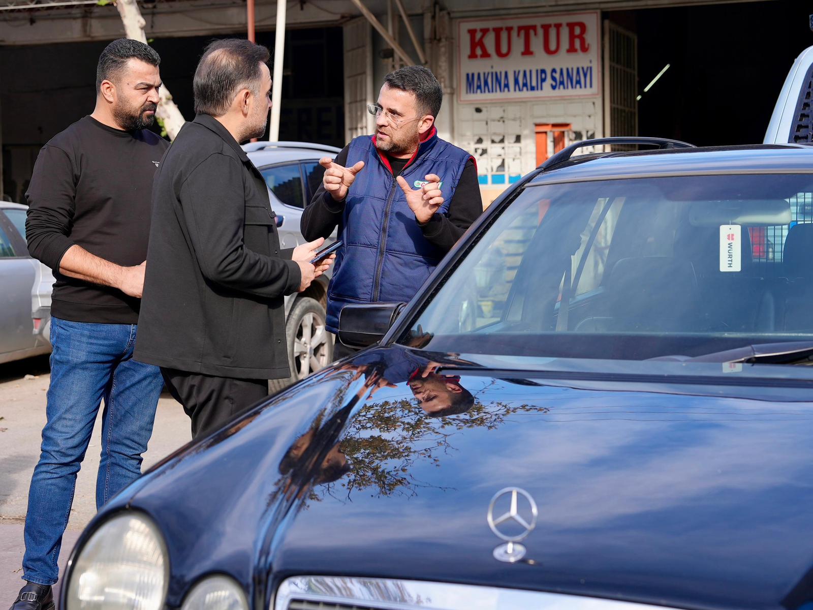 Murat Baybatur, Manisa Küçük Sanayi Sitesi esnafıyla buluştu