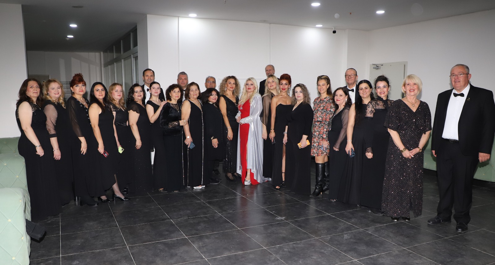 Manisa’da Türk Sanat Müziği ziyafeti: Ayakla alkışlanan gece