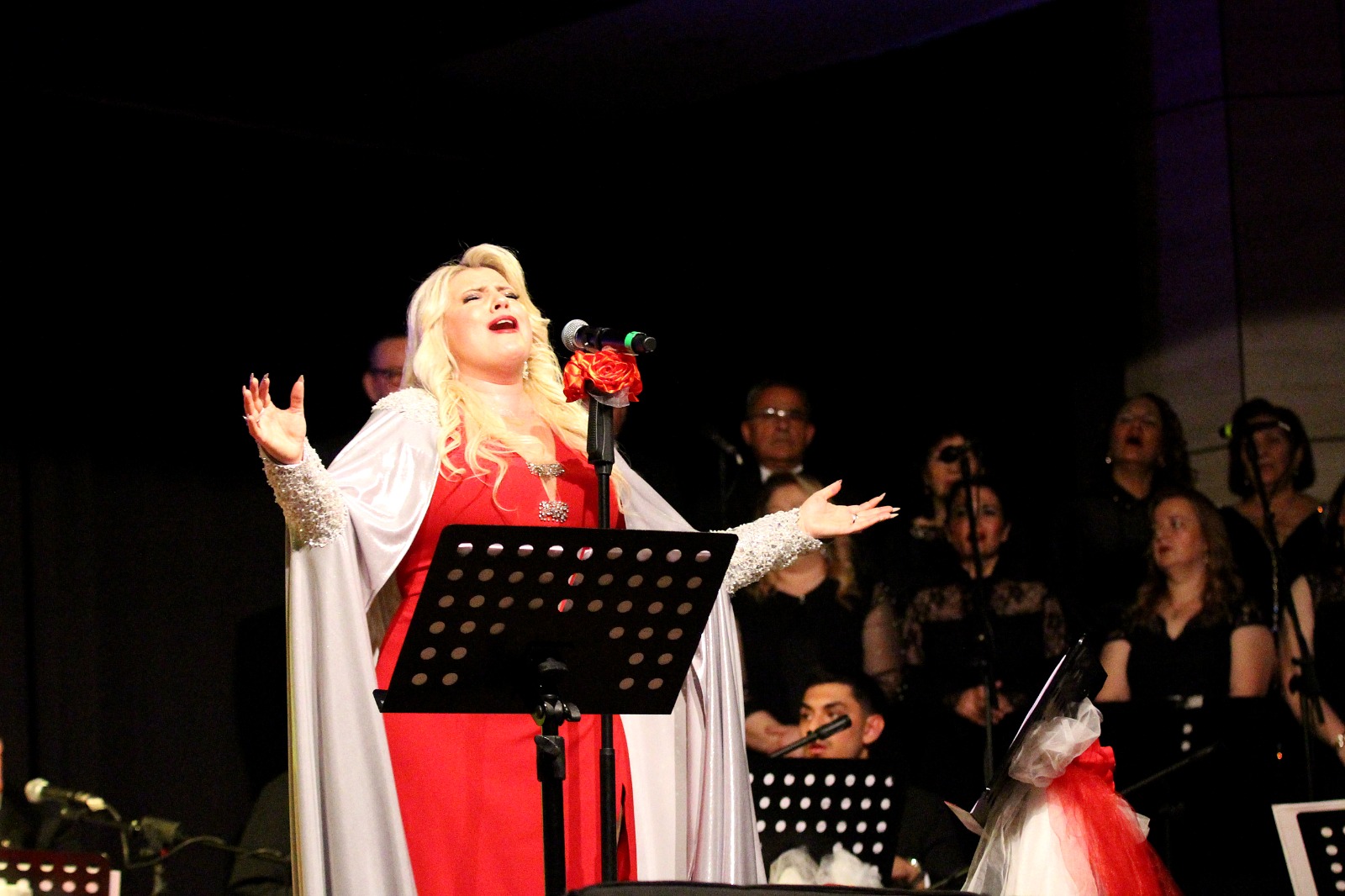 Manisa’da Türk Sanat Müziği ziyafeti: Ayakla alkışlanan gece