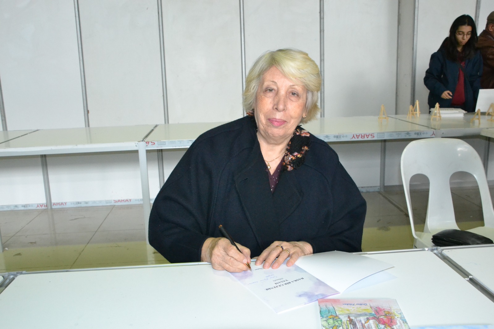 Manisa’nın emekli sınıf öğretmeni okurlarıyla buluştu