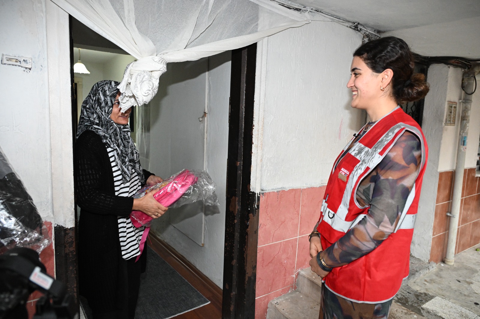 Manisa’da 15 bin öğrenciye eğitim desteği: “Geleceğe en büyük yatırım”