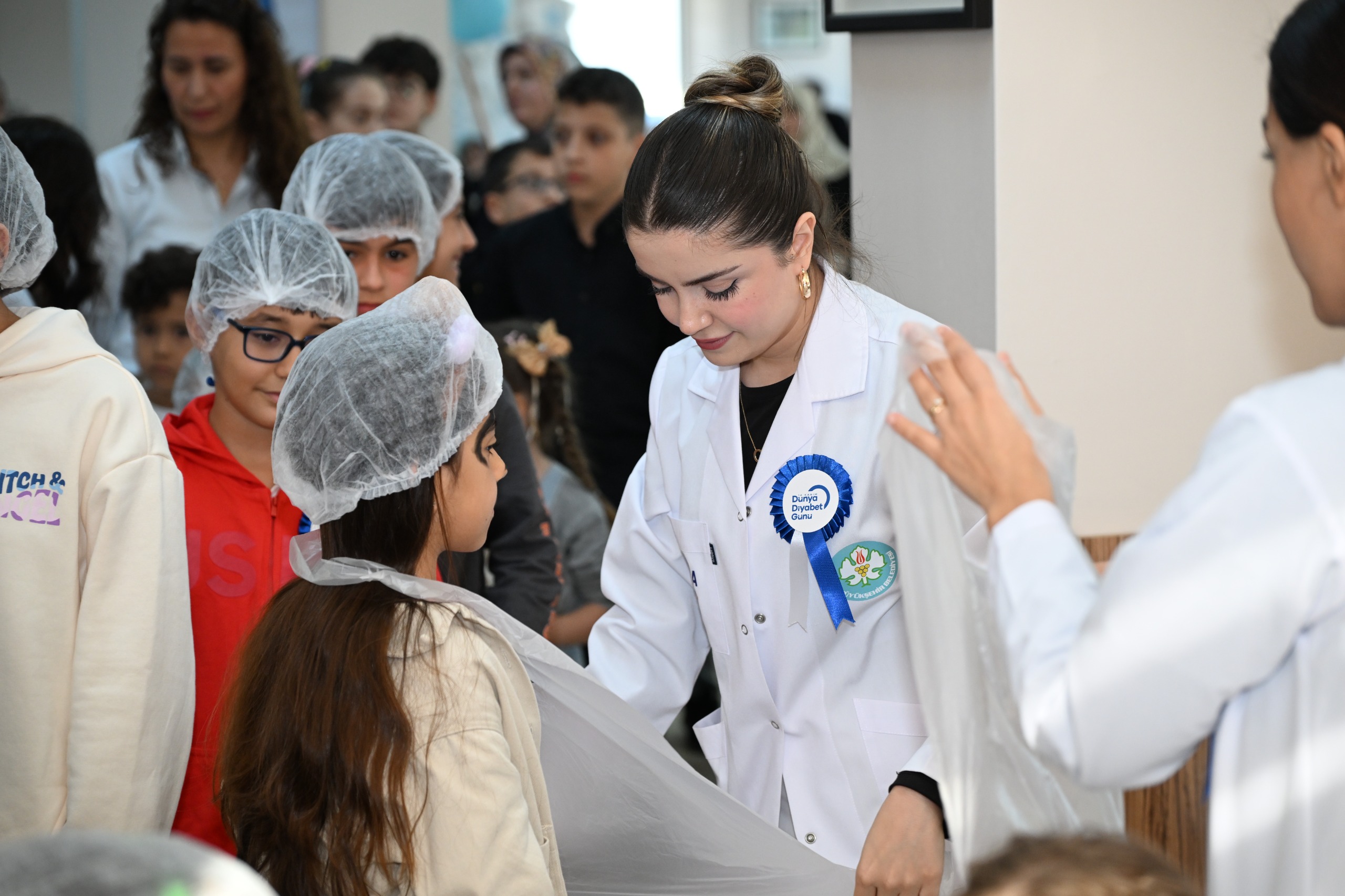 Manisa Büyükşehir Belediyesi Mavilere Boyandı