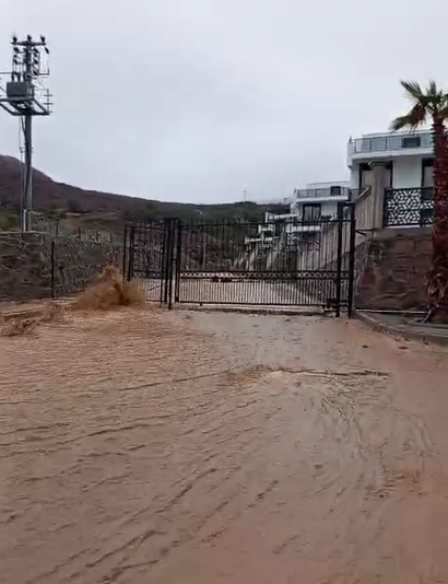 Manisalıların Yaşadığı O Ilçeye Korkutan Sel Baskını!-1