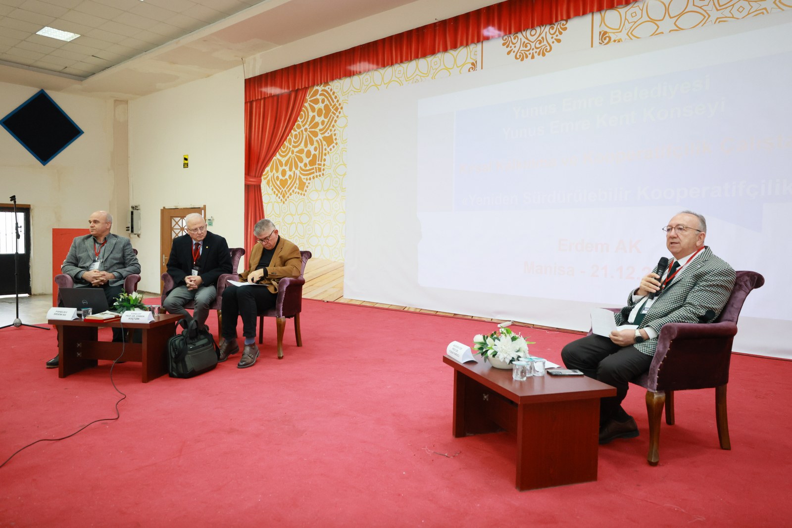 Yunusemre’de Kırsal Kalkınma ve Kooperatifçilik Masaya Yatırıldı