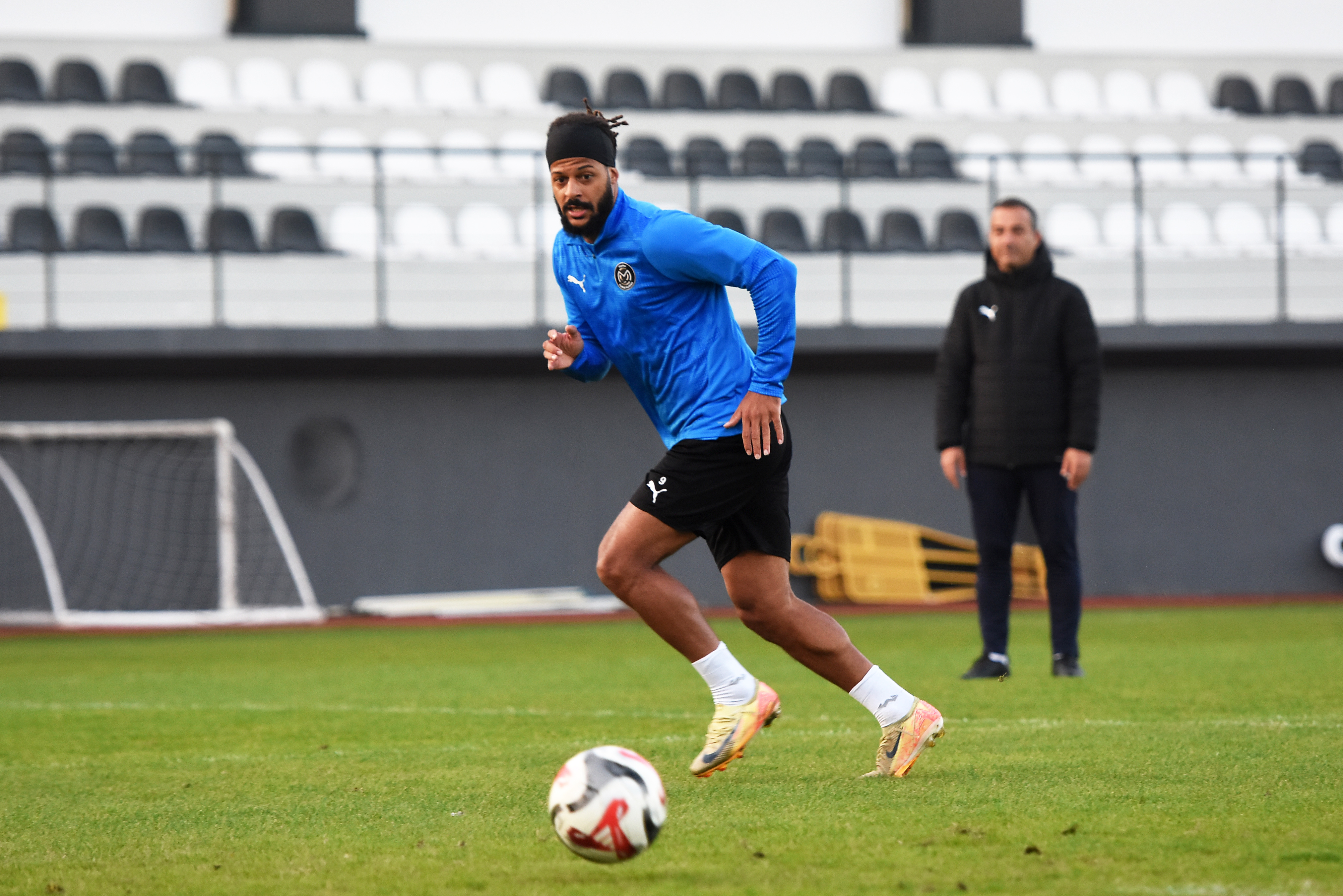 Manisa FK yeni mücadelenin hazırlıklarına başladı