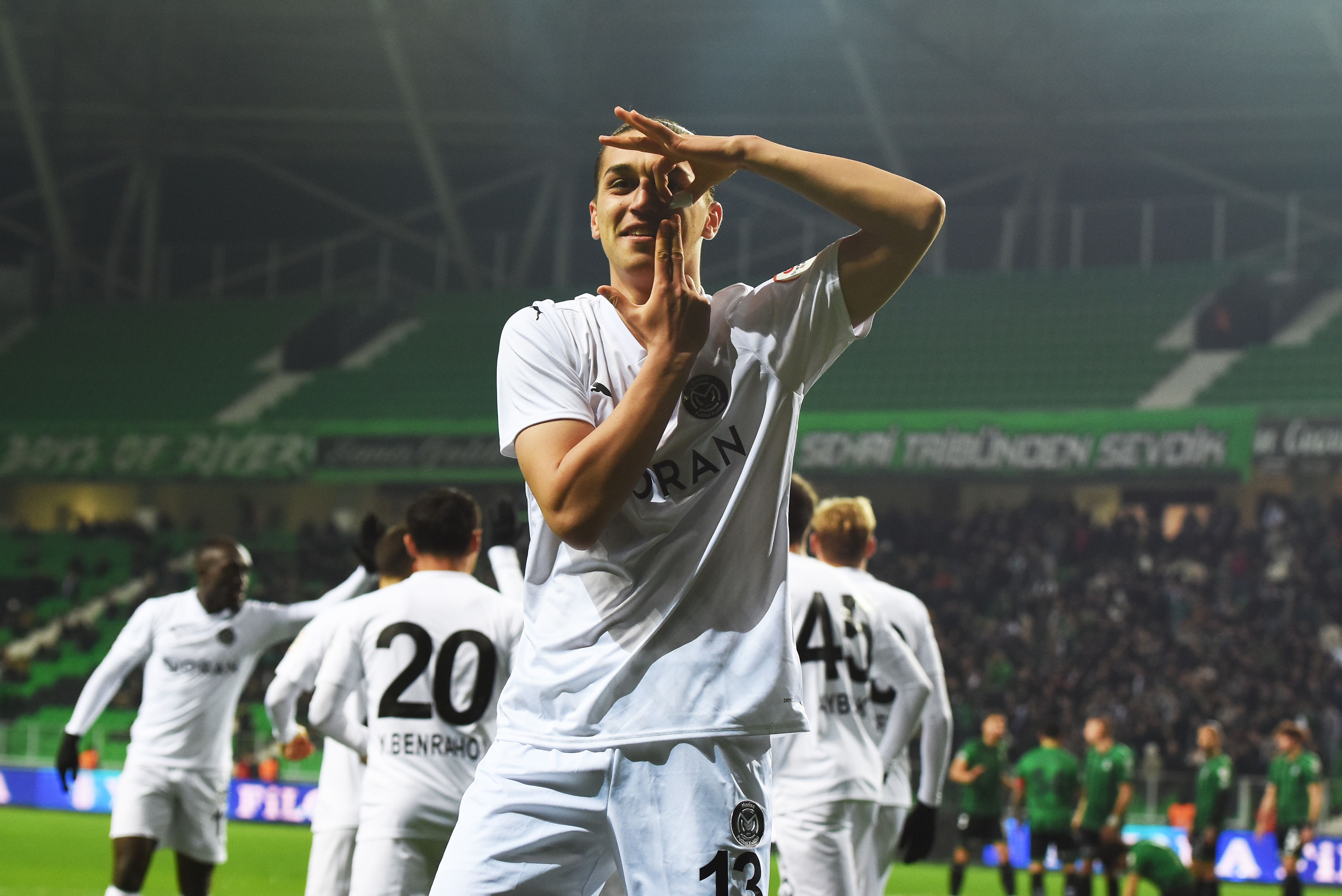 Manisa FK'dan 2-0'lık Galibiyet!