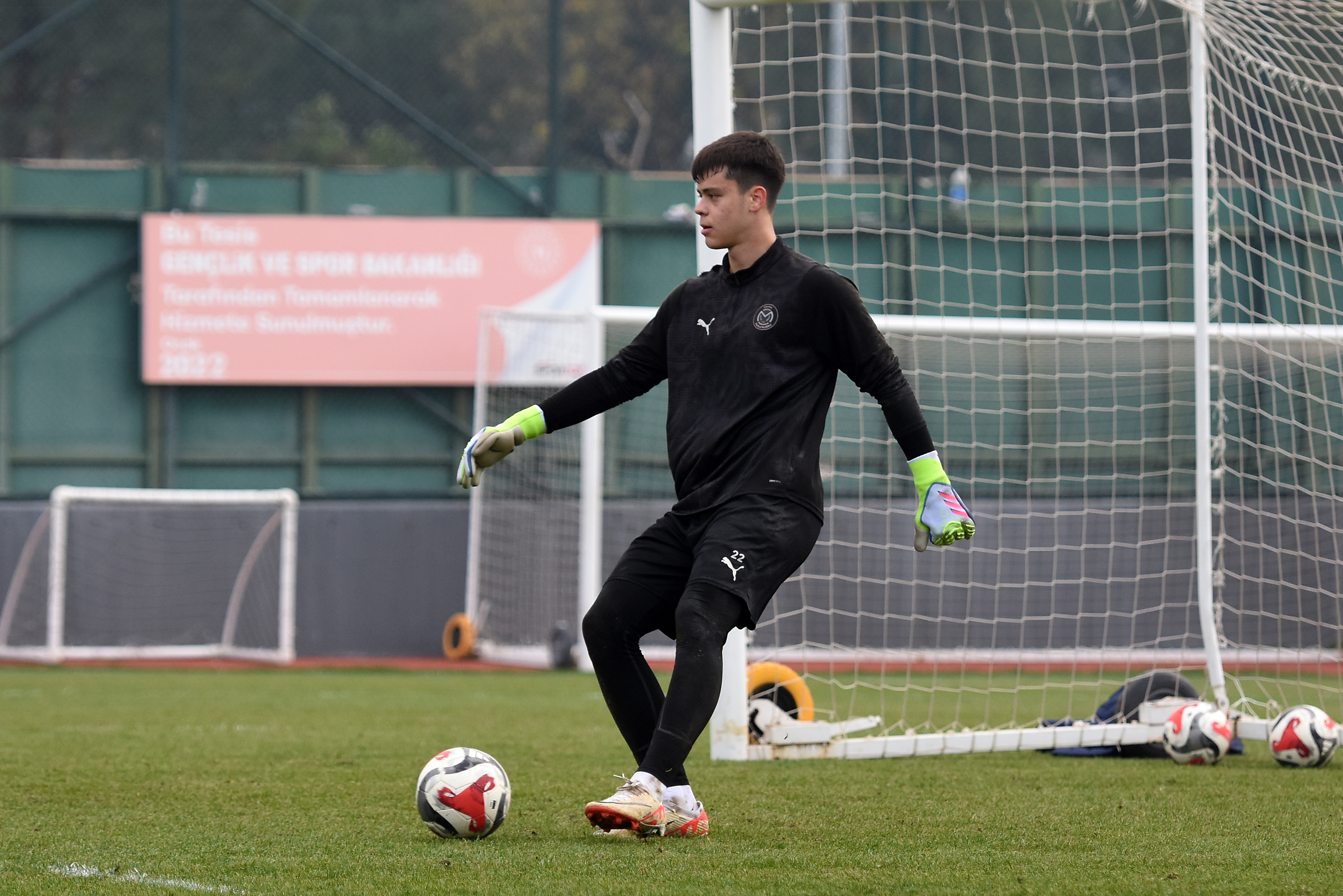 Manisa FK'dan rejenerasyon çalışması