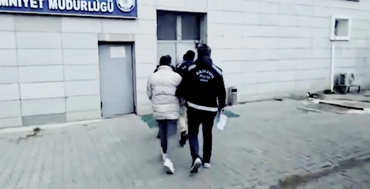 Manisa dahil 55 ilde siber suçla operasyon: 301 gözaltı