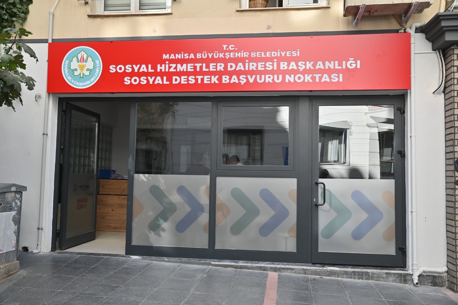 Manisa’da Annelerin Yüzünü Güldüren Proje: Anne Kart’tan 15 Bini Aşkın Anne Yararlanıyor