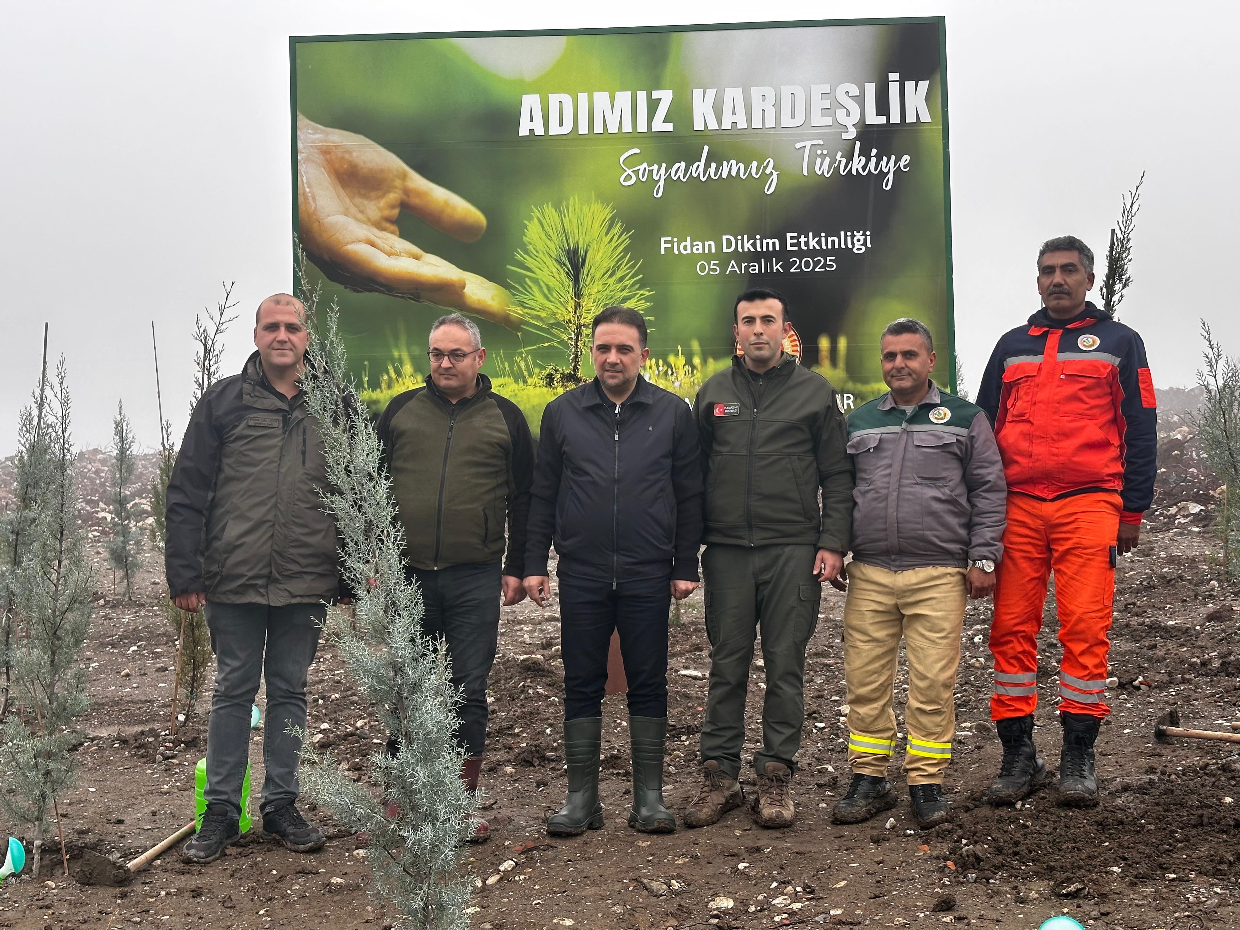 Murat Baybatur’dan Manisa’daki yangın bölgelerine umut
