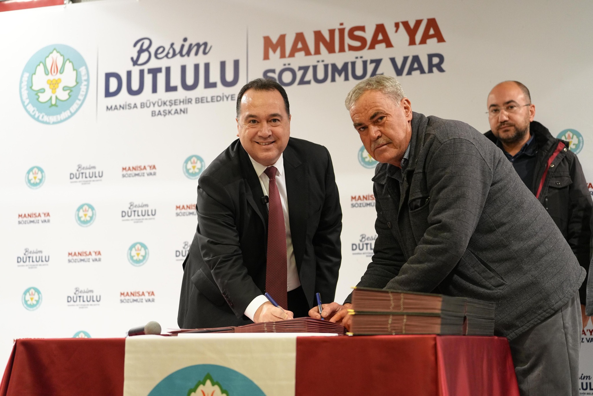 Manisa'da Kooperatifler Derin Bir Nefes Alacak: Büyükşehirden 57 Milyon Liralık Dev Destek