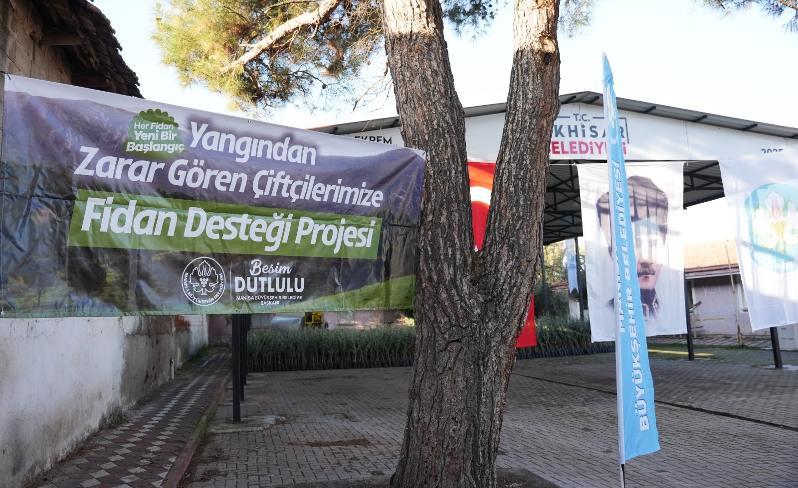 Manisa Büyükşehir Belediyesi’nden afetzede üreticiye büyük destek