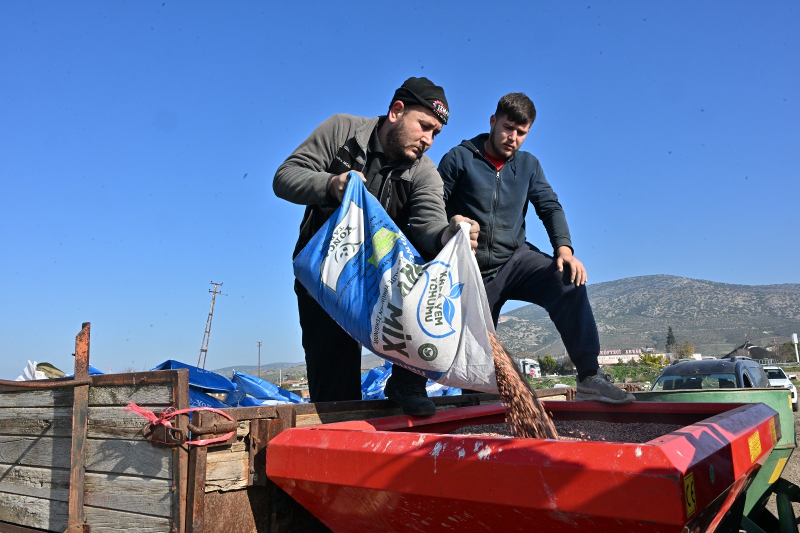 Büyükşehir’in tohumları bir merayı daha yeşertecek