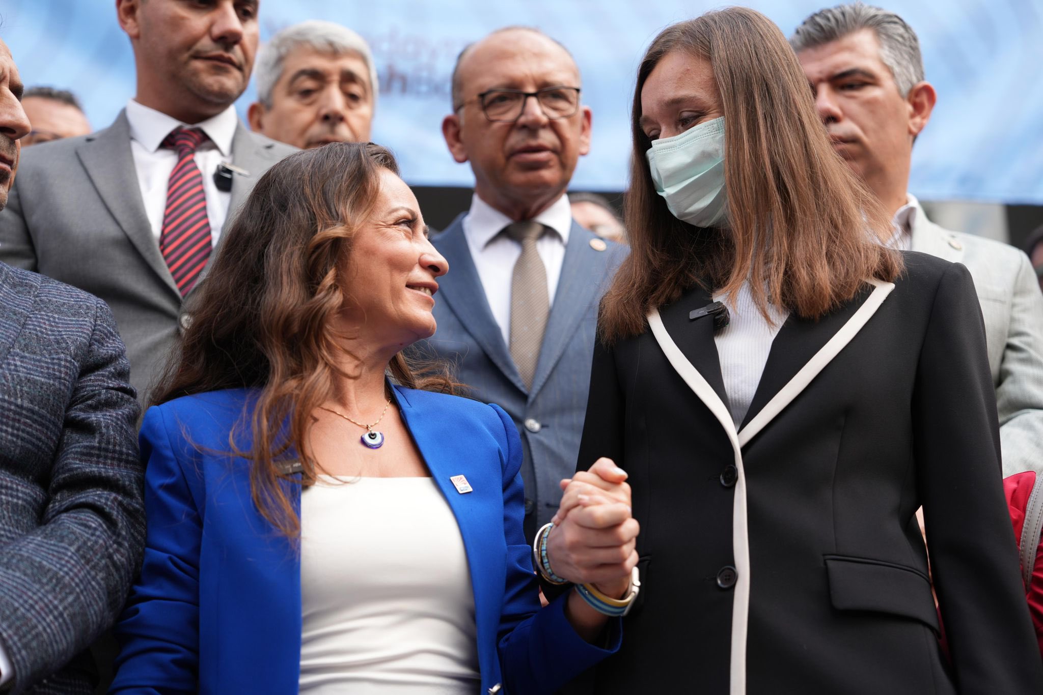 G Z T Dg Mp X A A E S1 Jq