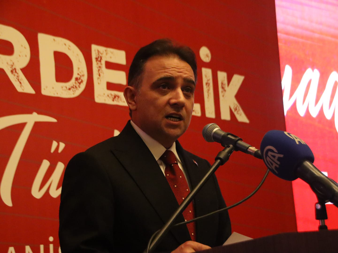 AK Parti Manisa Milletvekili Baybatur’dan “Adımız Kardeşlik, Soyadımız Türkiye” programı