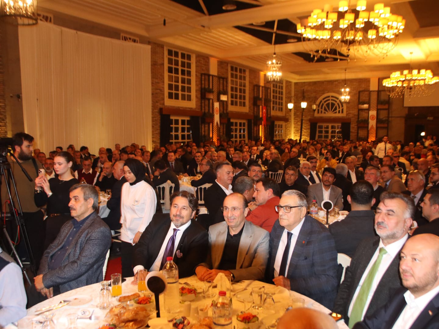 AK Parti Manisa Milletvekili Baybatur’dan “Adımız Kardeşlik, Soyadımız Türkiye” programı