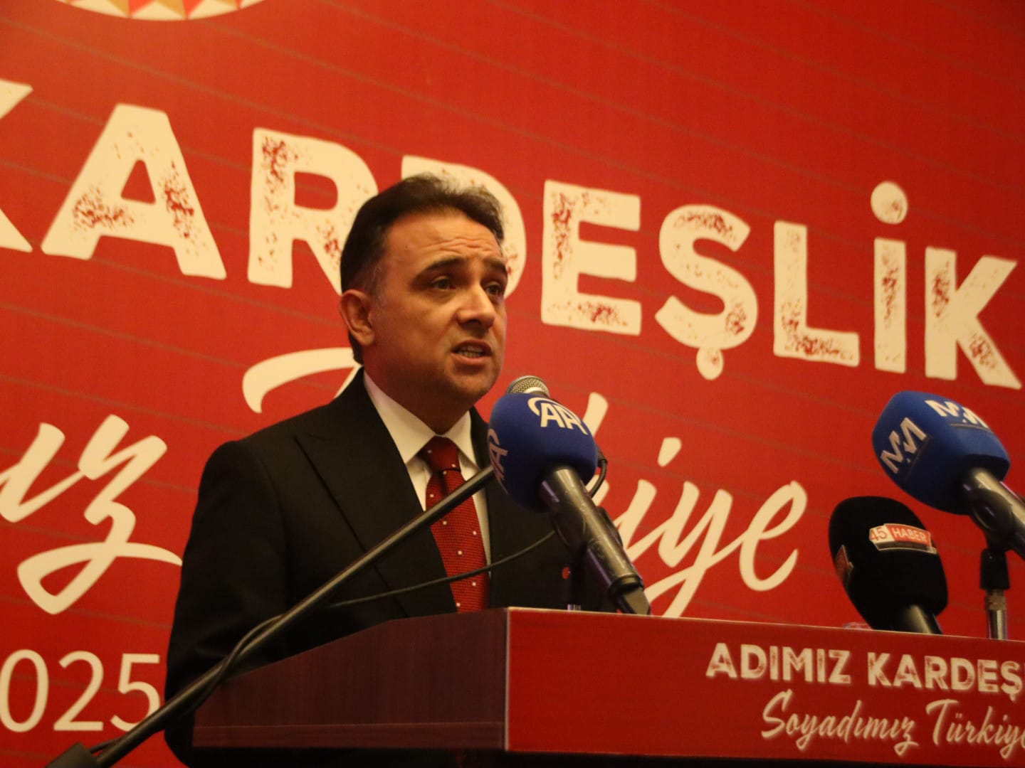 AK Parti Manisa Milletvekili Baybatur’dan “Adımız Kardeşlik, Soyadımız Türkiye” programı
