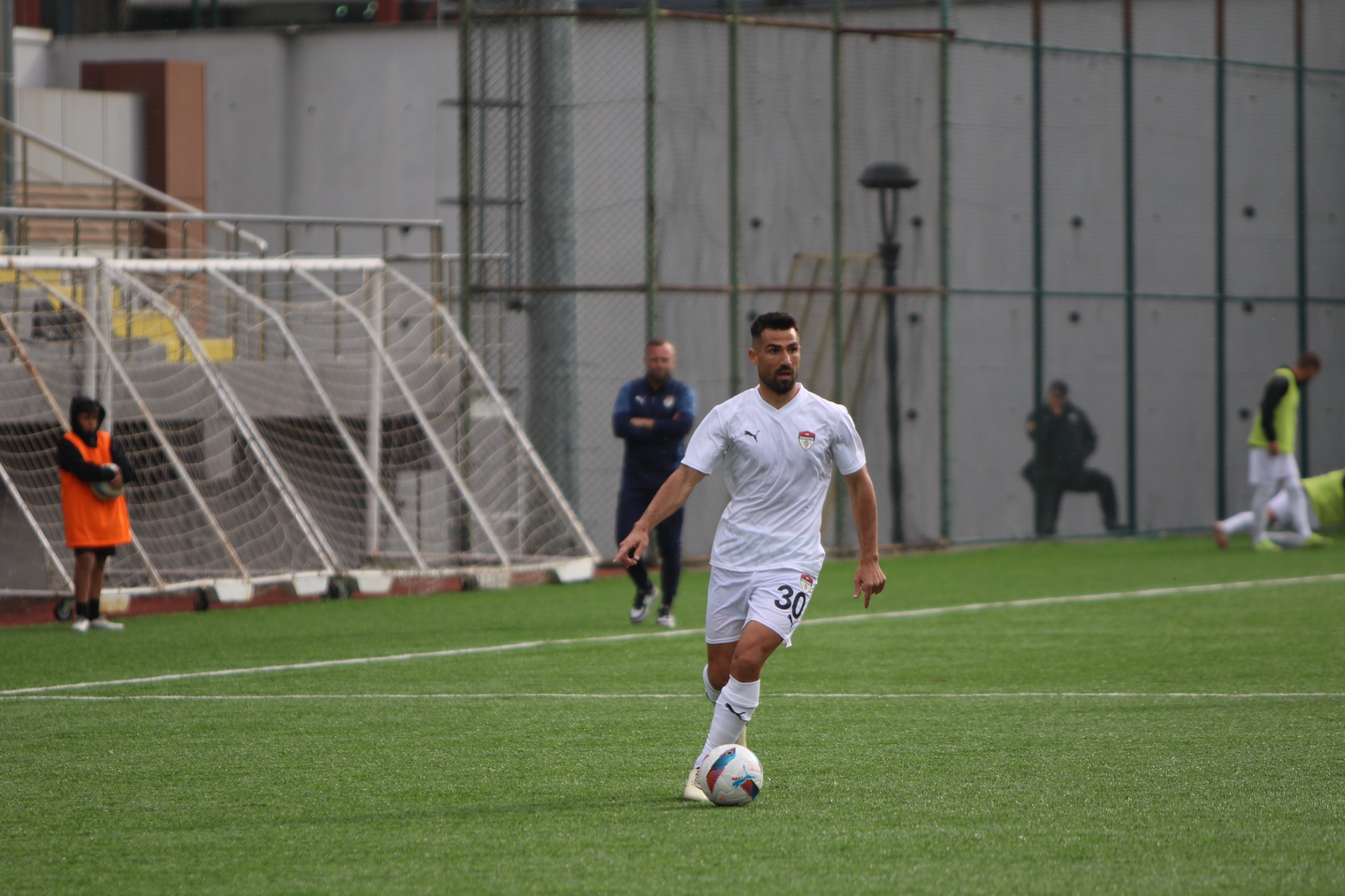 Manisaspor'dan etkileyici zafer: Kuşadasıspor'u 3-0 mağlup etti