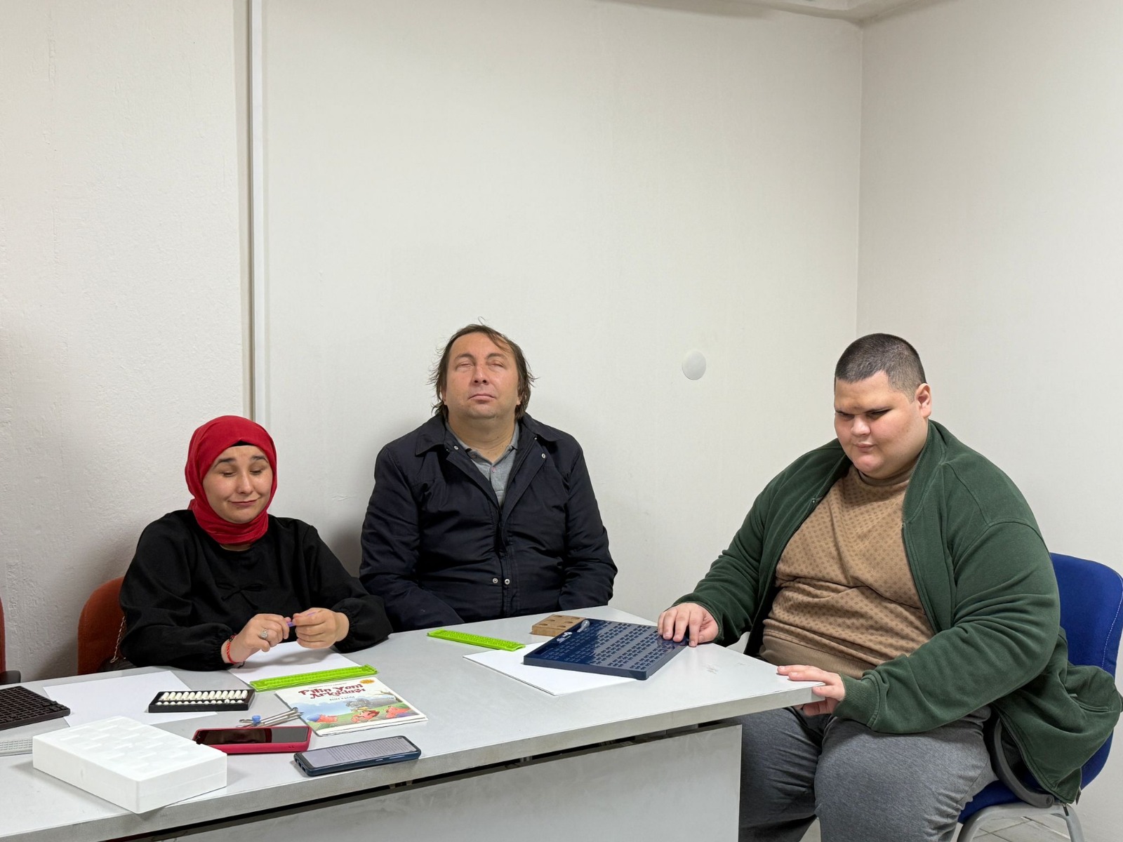 Manisa Altınokta Körler Derneği’nden anlamlı adım: Braille okuma yazma kursu başladı