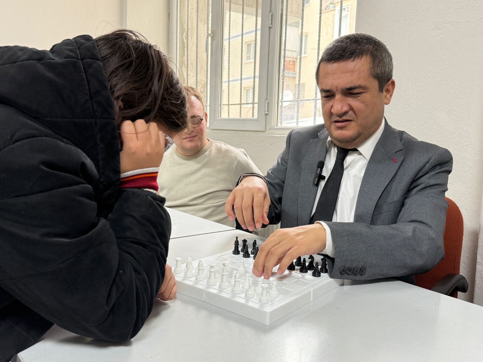 Manisa Altınokta Körler Derneği’nden anlamlı adım: Braille okuma yazma kursu başladı