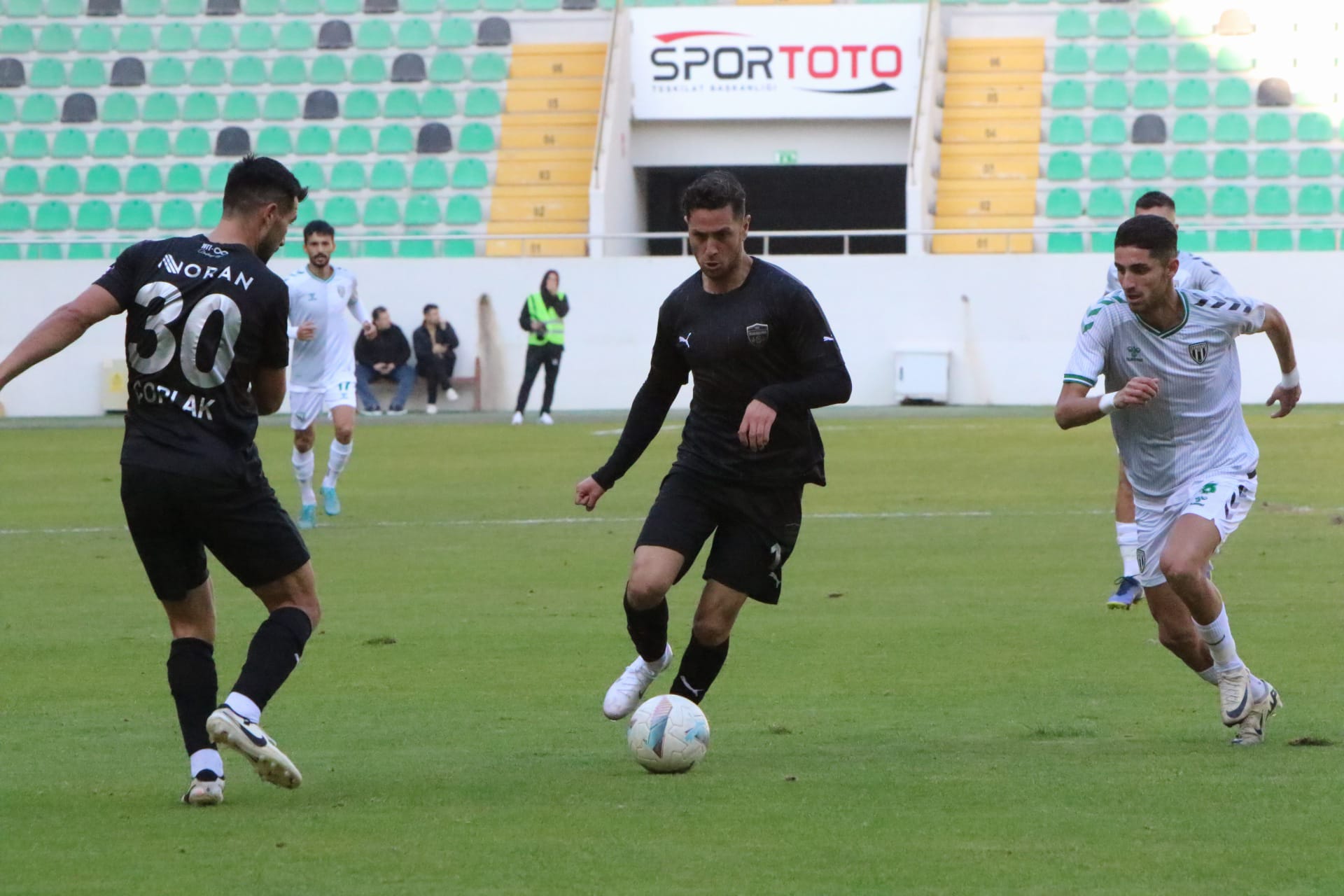 Manisaspor Akhisar Deplasmanından Beraberlikle Döndü!