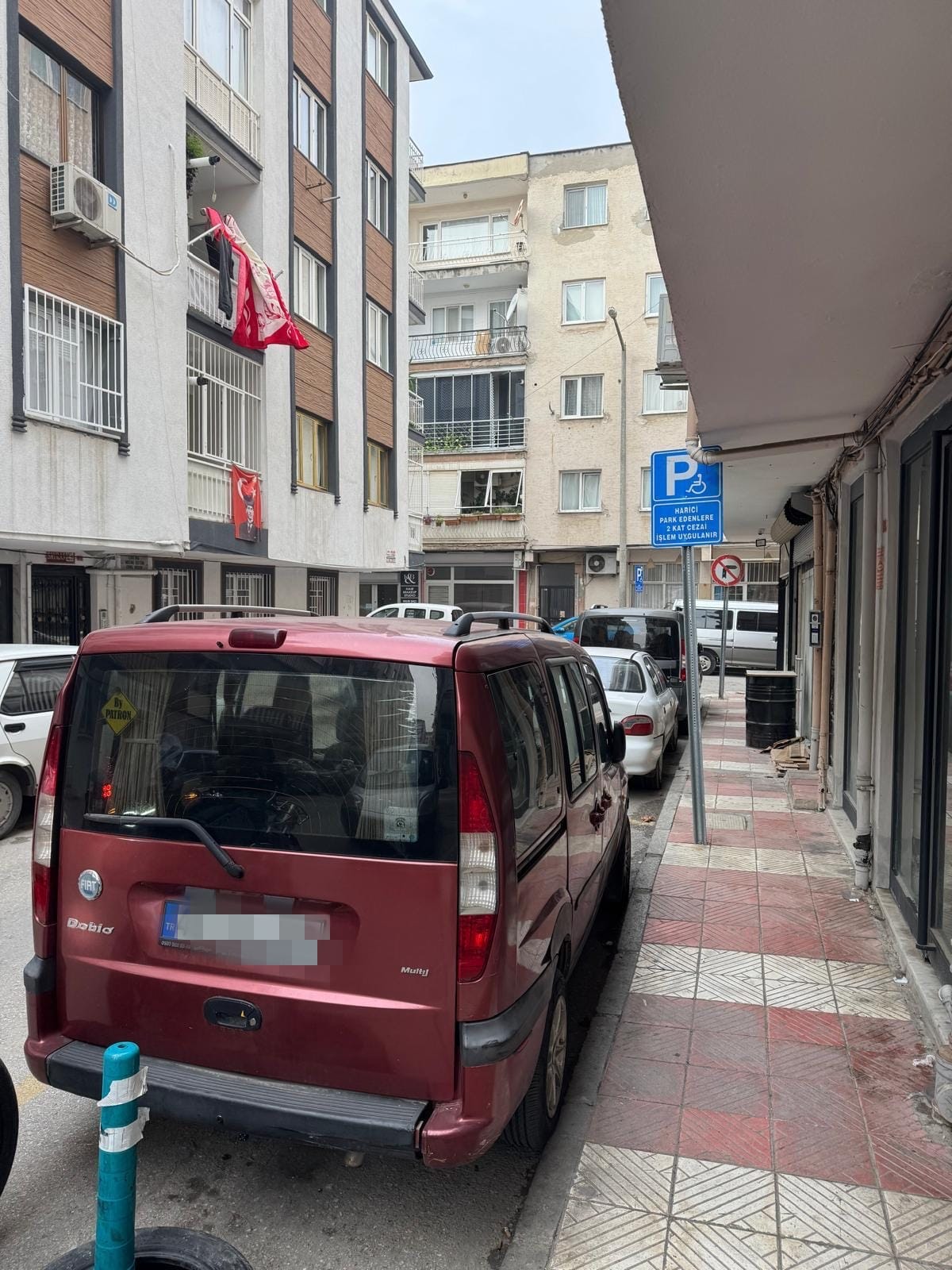 Manisa’da engelli park yerlerine sıkı denetim: 550 sürücüye ceza