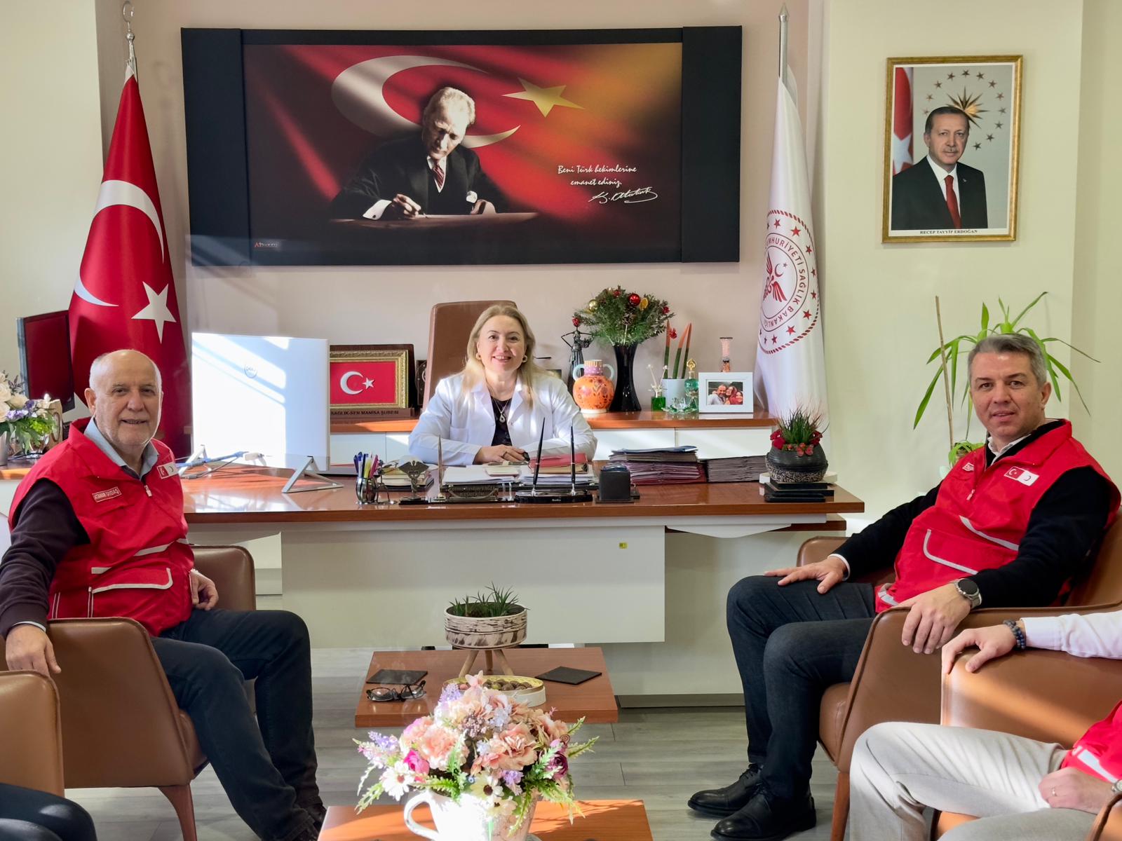 Türk Kızılay’dan Merkezefendi Devlet Hastanesi’ndeki Hastalara Anlamlı Destek