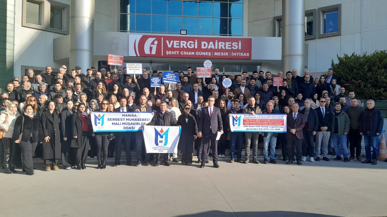 Manisa'da Mali Müşavirler Seslerini Yükseltti: “Vergide Adalet Zedeleniyor”