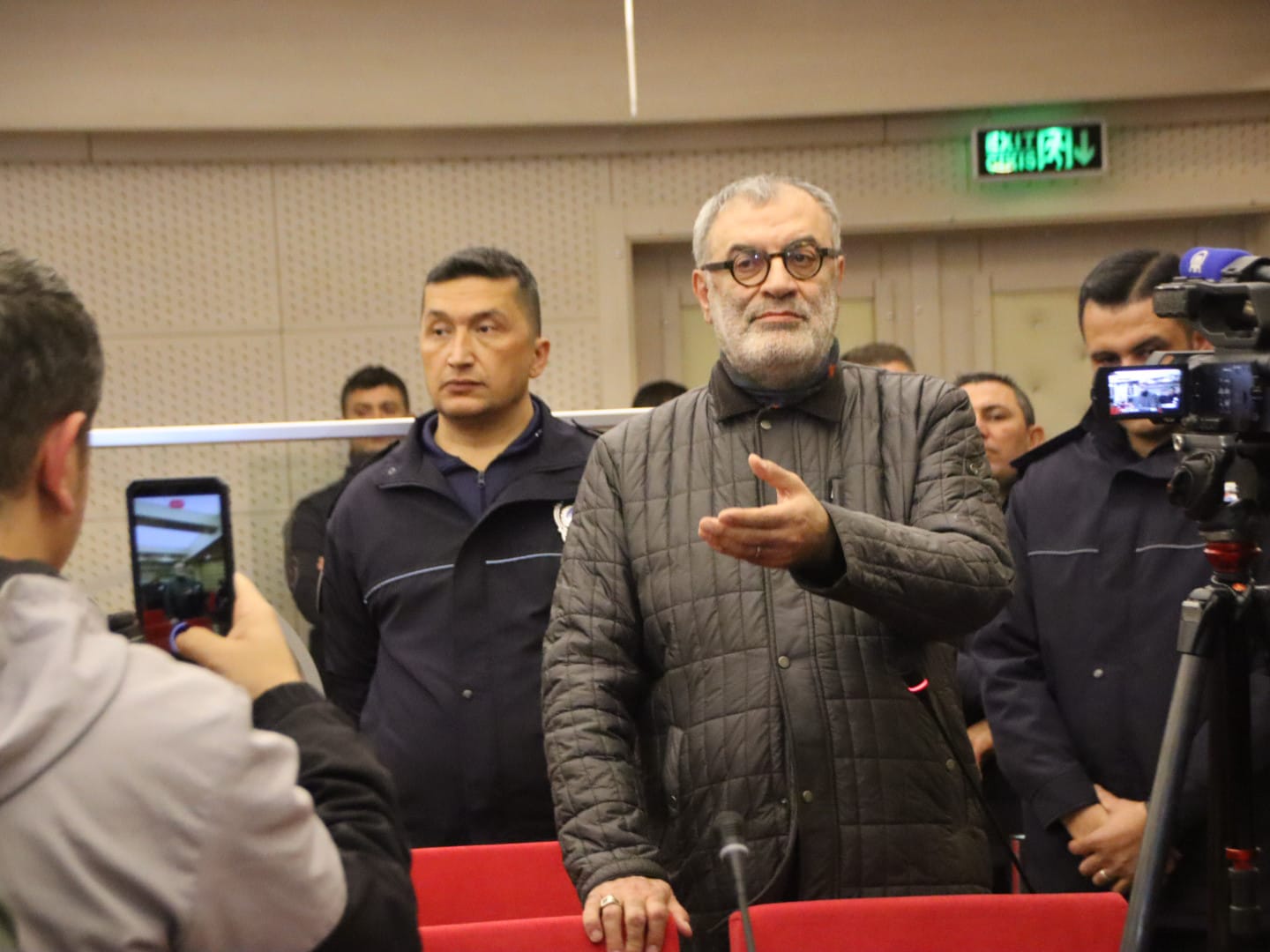 Yenal Yıldırım da adaylığını açıkladı!