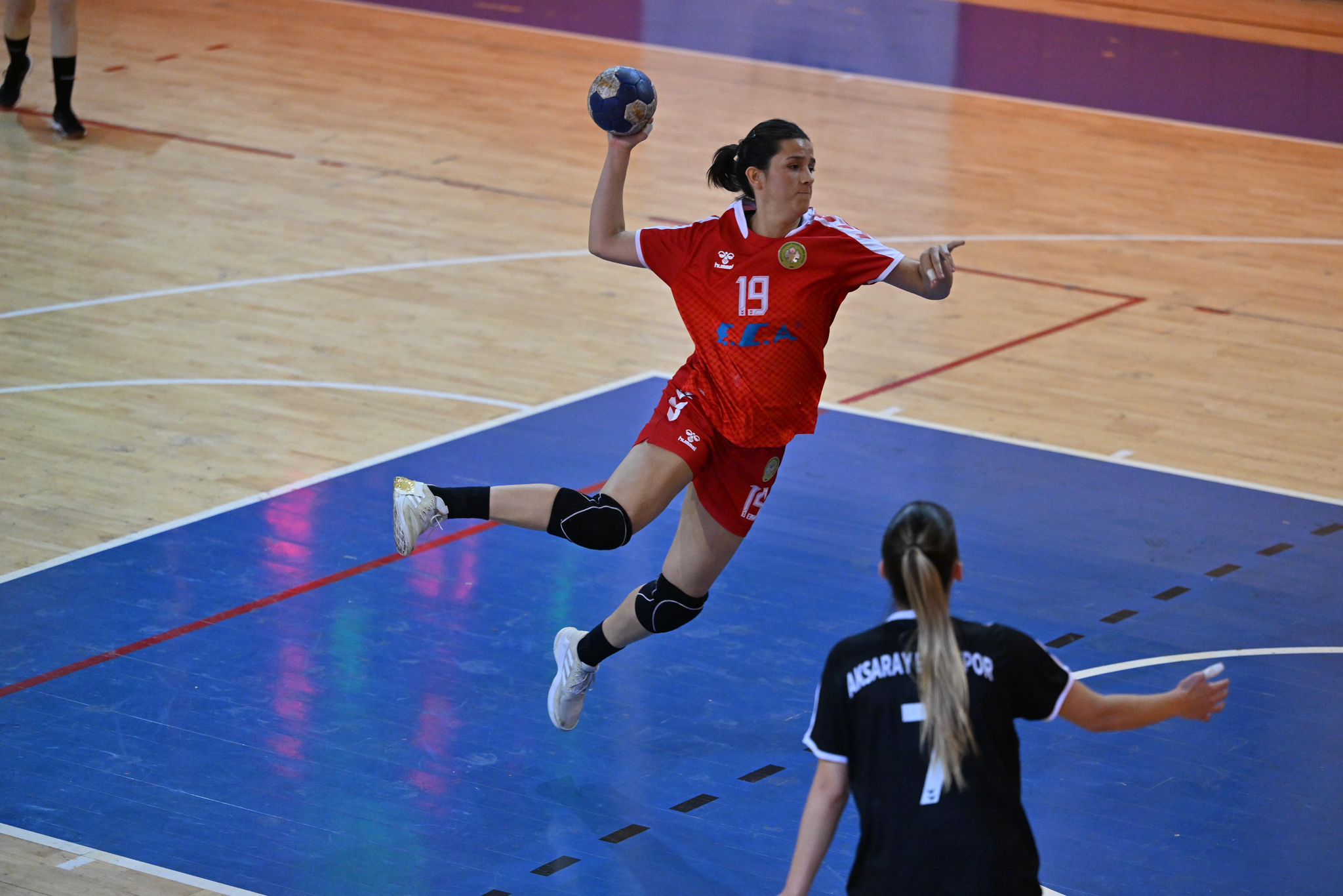 Manisa BBSK'da yenilmez seriye devam: Aksaray deplasmanında namağlup liderlik!