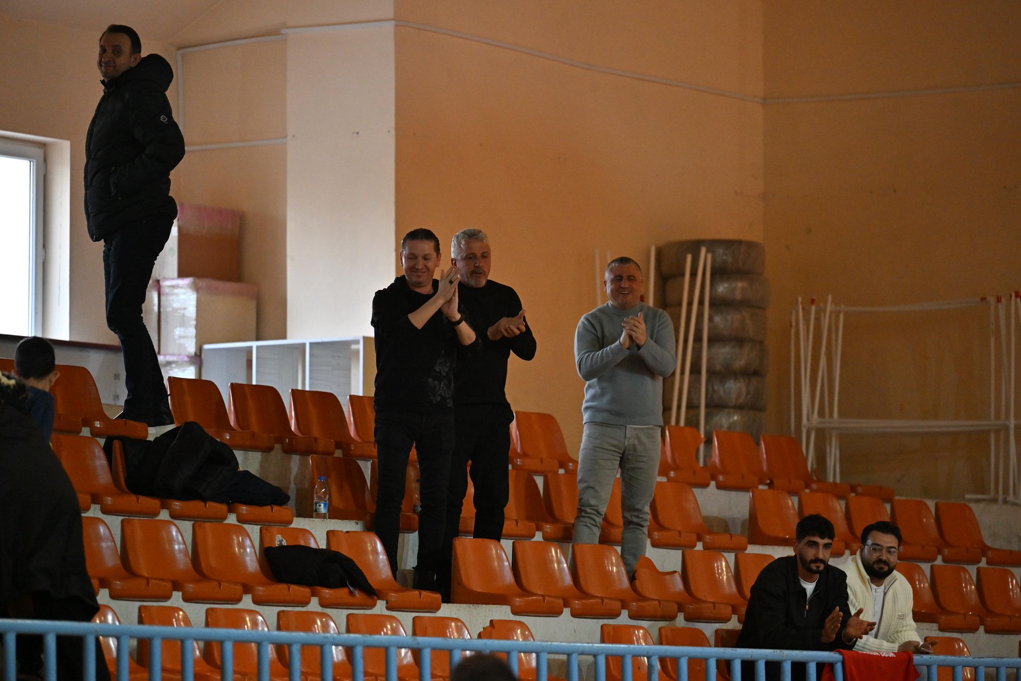 Manisa BBSK'da yenilmez seriye devam: Aksaray deplasmanında namağlup liderlik!