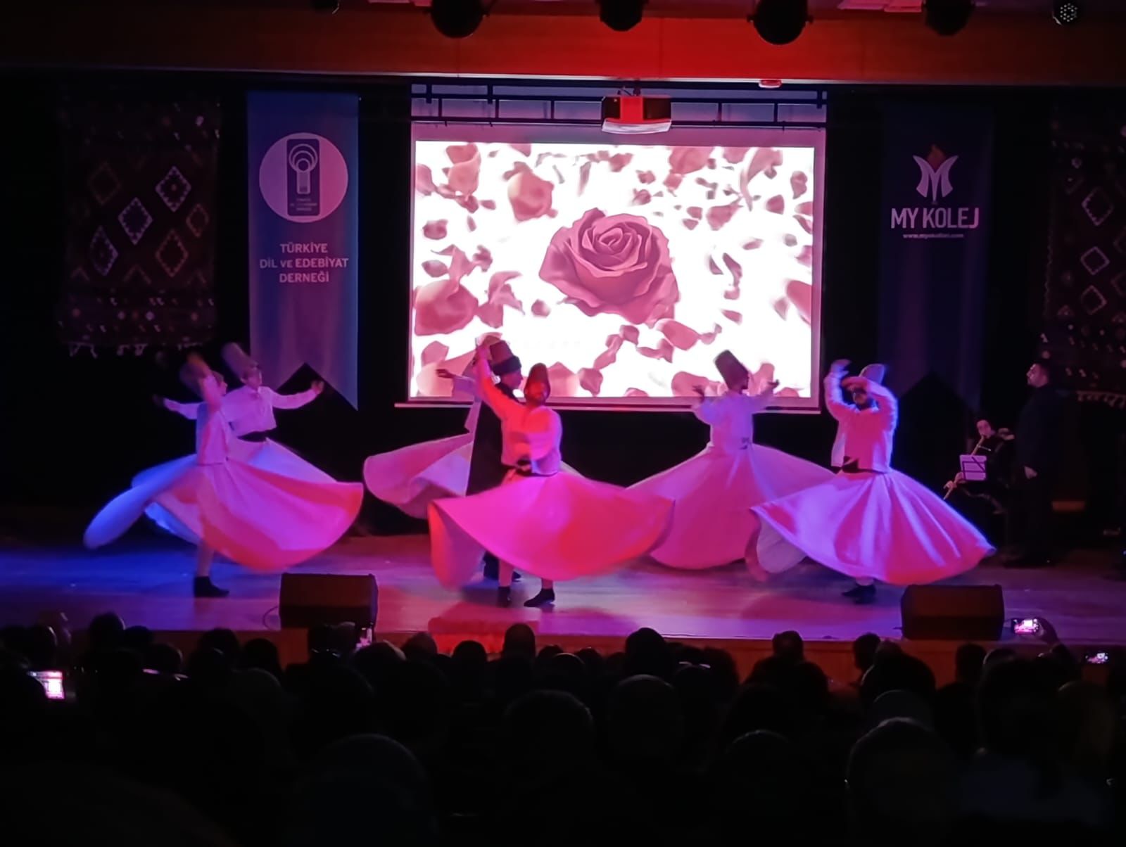 Manisa’da Şeb-i Yelda Gecesi: Saz, Söz ve Şiir Aynı Sahnedeydi