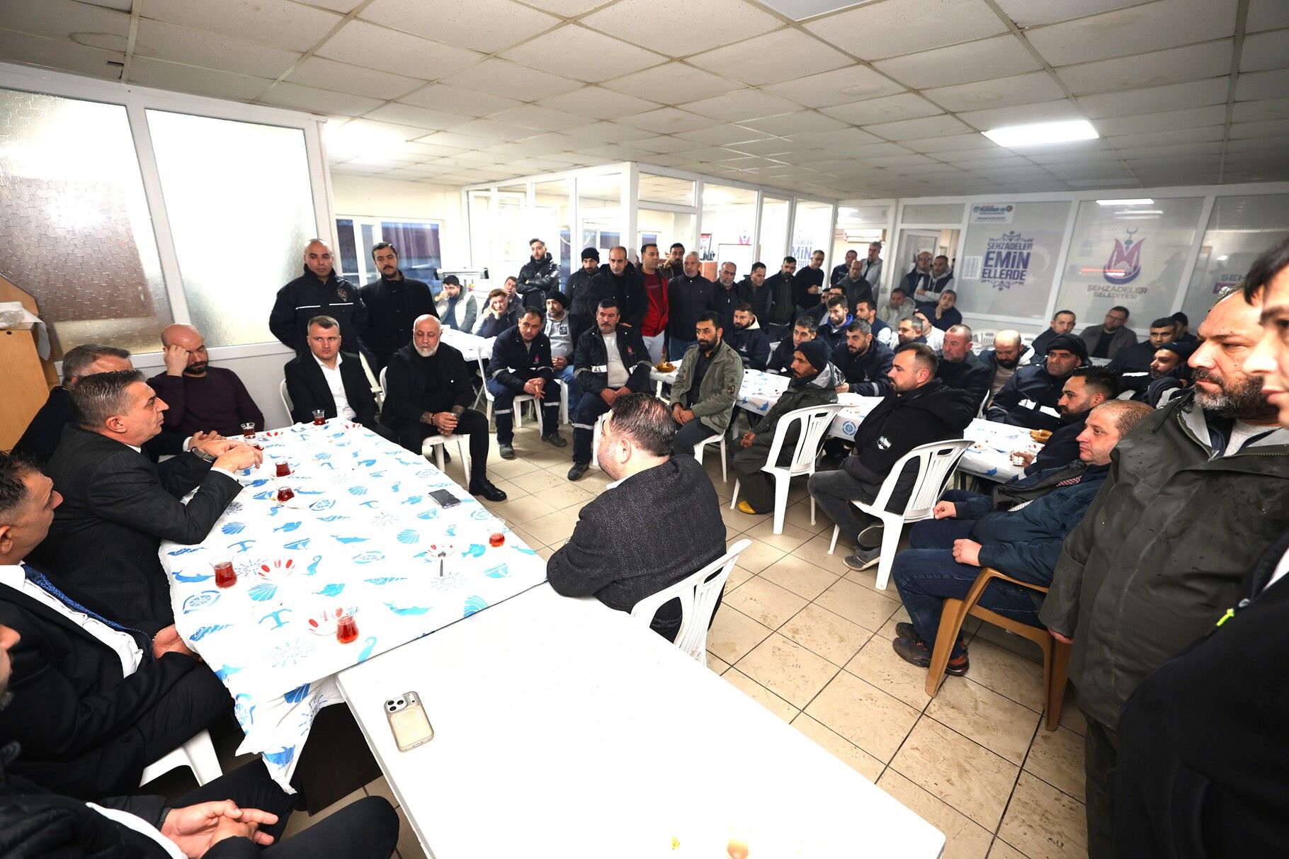 Başkan Hakan Şimşek Güne Temizlik İşleri Personeliyle Başladı