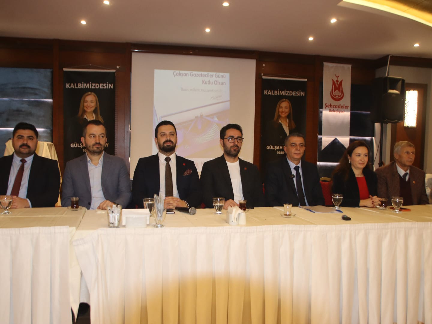 Başkan Şimşek’ten Net Mesajlar: “Vadesi Geçmiş Borcumuz Yok, Şehzadeler İçin Çalışıyoruz”