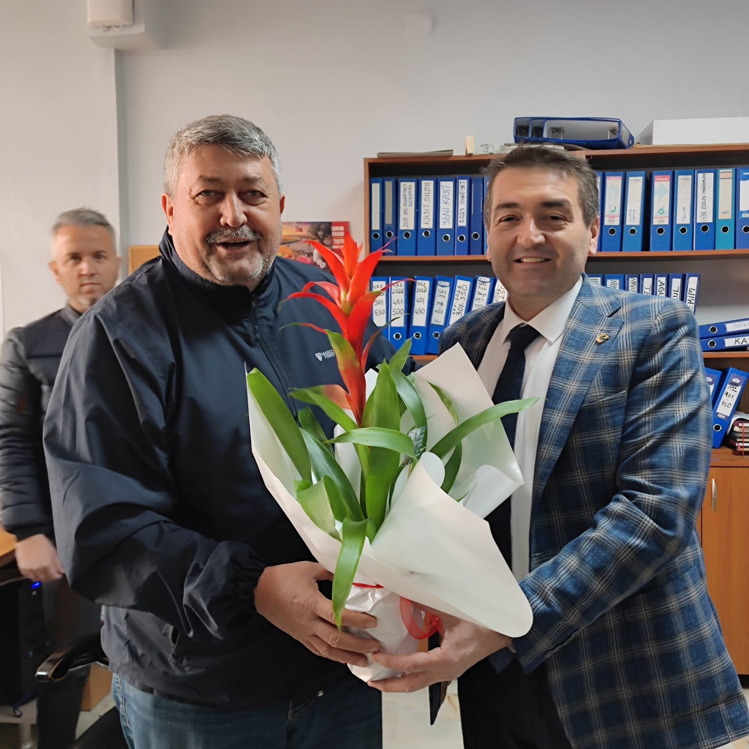 Başkan Cıllı'dan Saruhanlı Ziraat Mühendislerine 10 Ocak Ziyareti