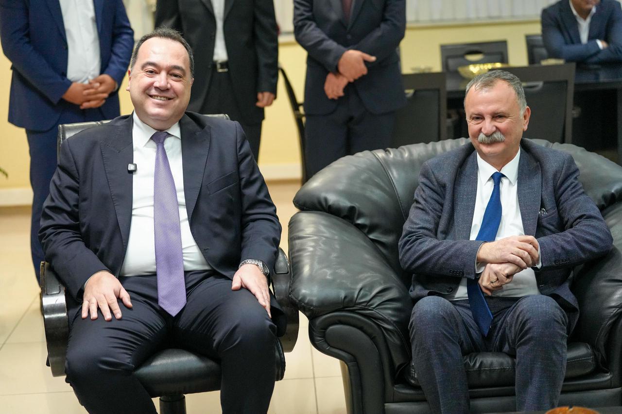  Manisa’da Pazaryerleri Yenileniyor: Büyükşehir’den Modern ve Çok Katlı Projeler