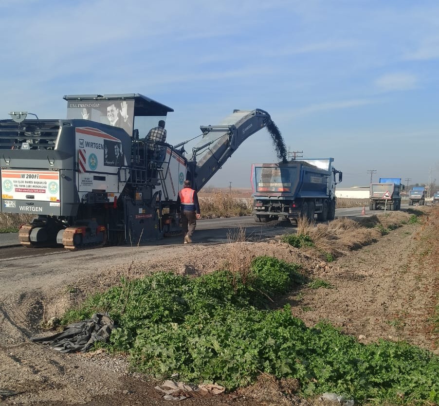 Yunusemre'de Yollara Büyükşehir Dokunuşu: Ulaşım Daha Güvenli Hale Geldi