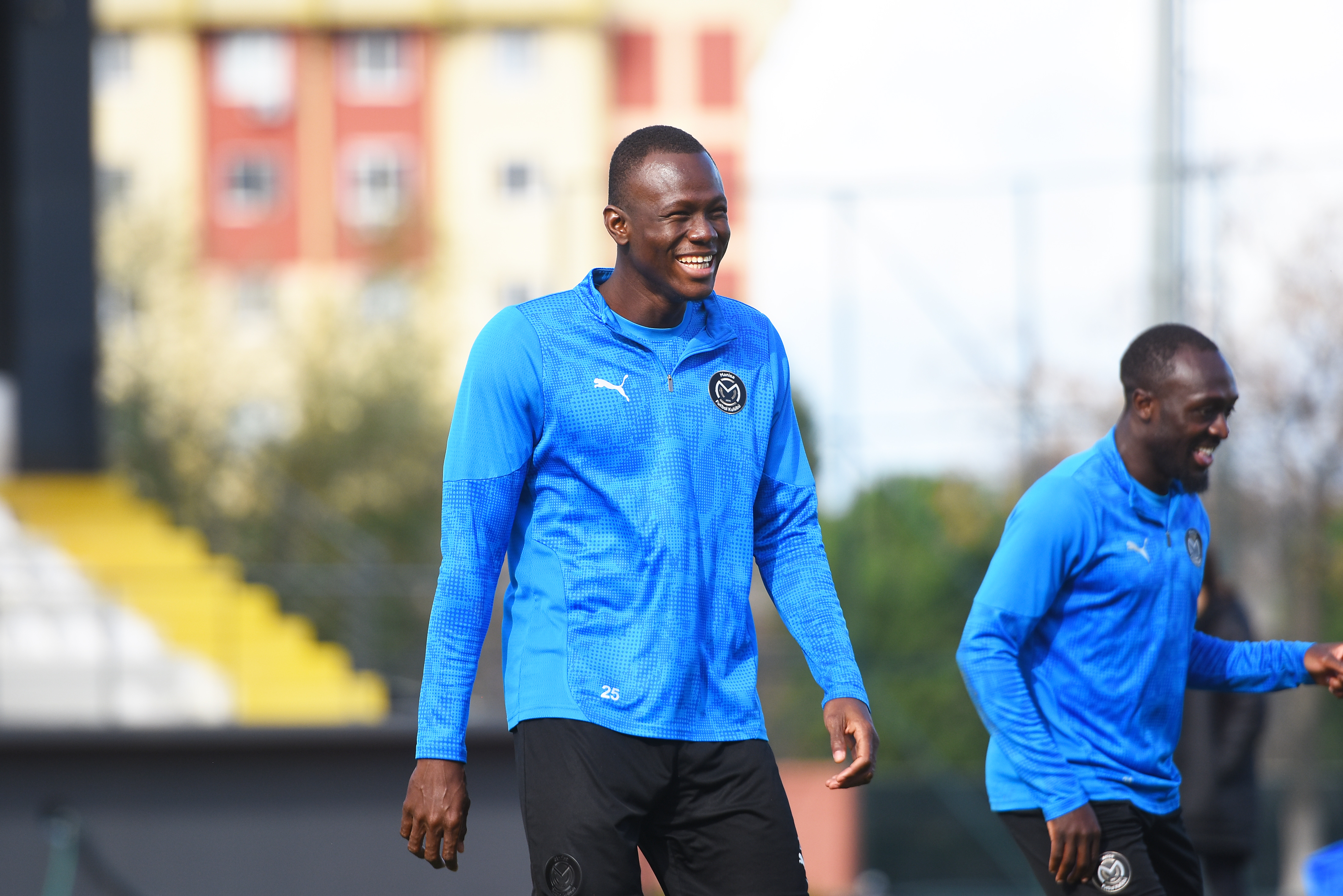 Manisa Fk Hazırlıklarını Tamamladı (4)