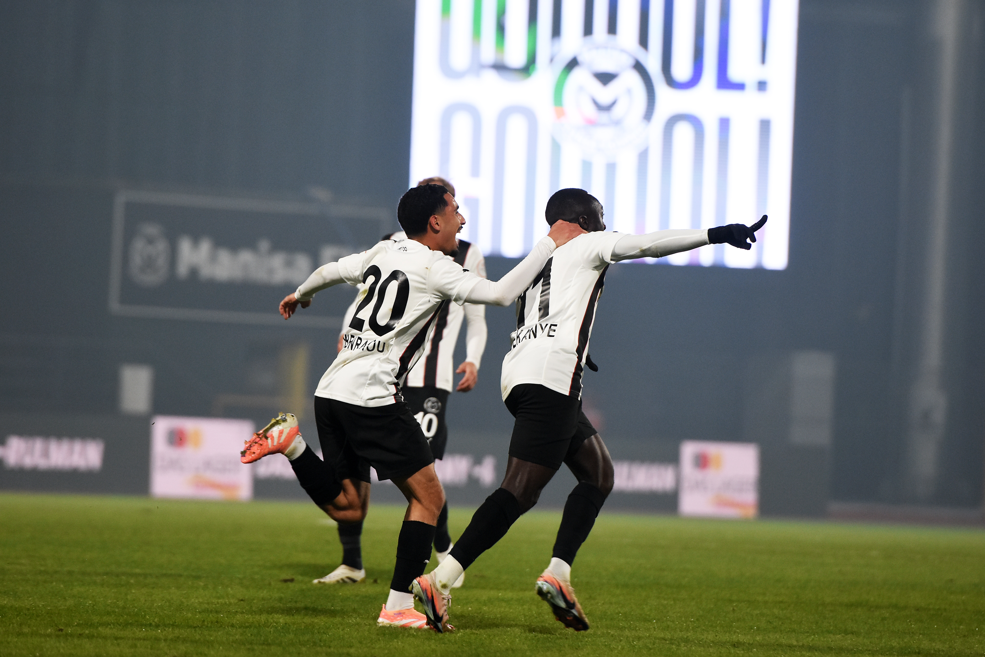 Manisa Fk, Ümraniyespor Karşısında 3 Puan Peşinde (3)