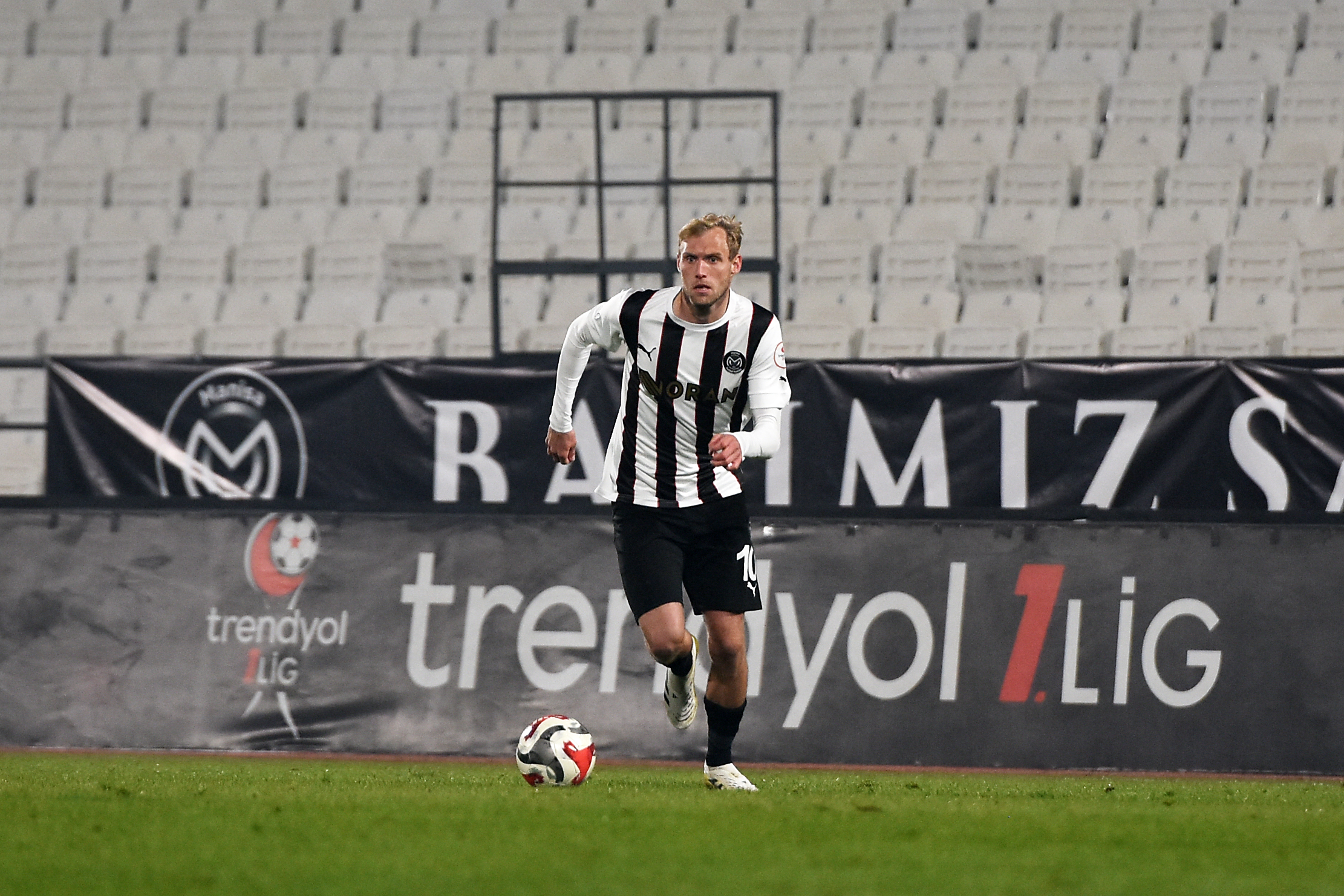 Manisa Fk, Ümraniyespor Karşısında 3 Puan Peşinde (4)