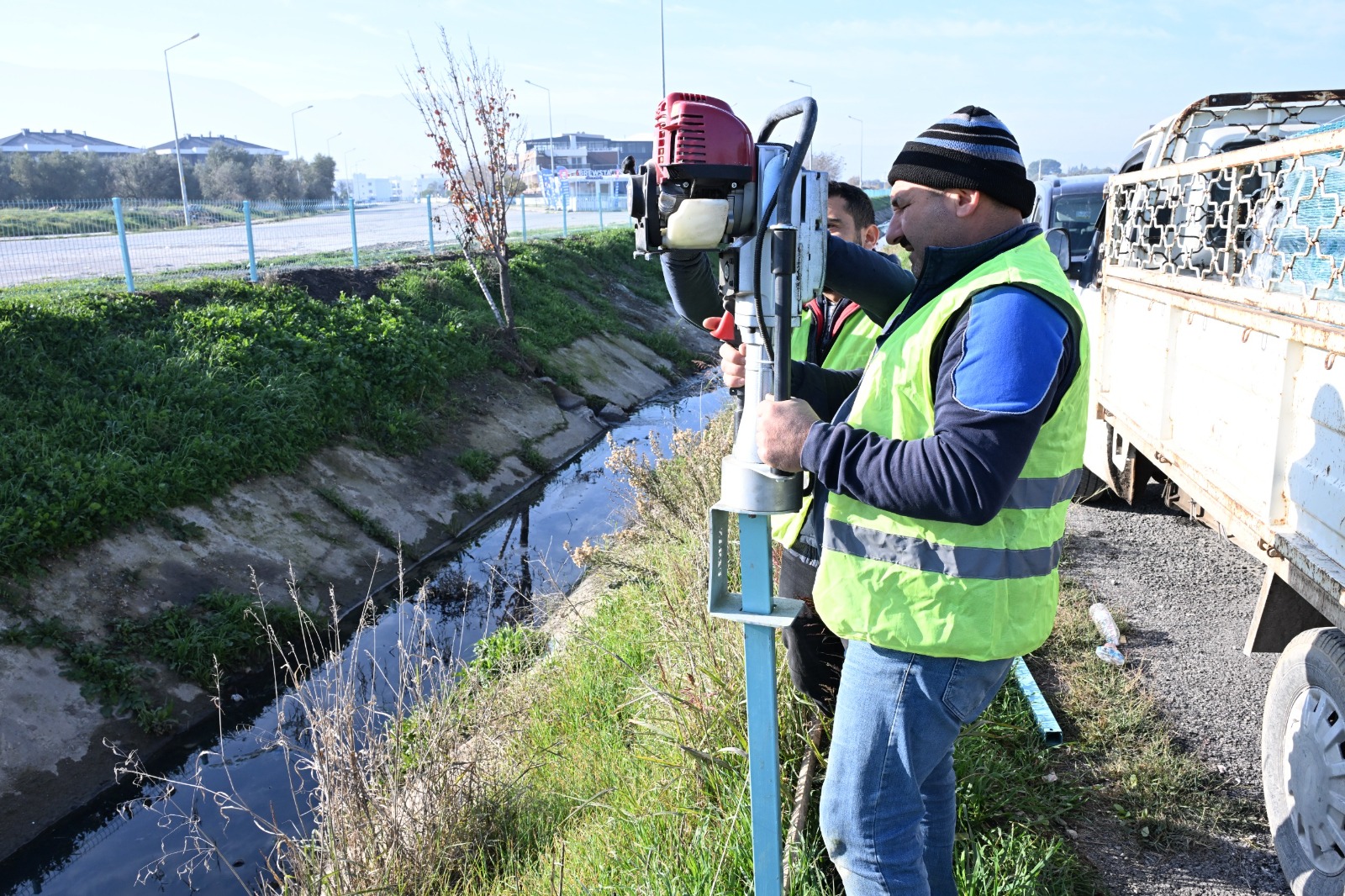 MASKİ’den Derelerde Güvenlik Hamlesi: 12 Kilometrelik Korkuluk Çalışması Başladı
