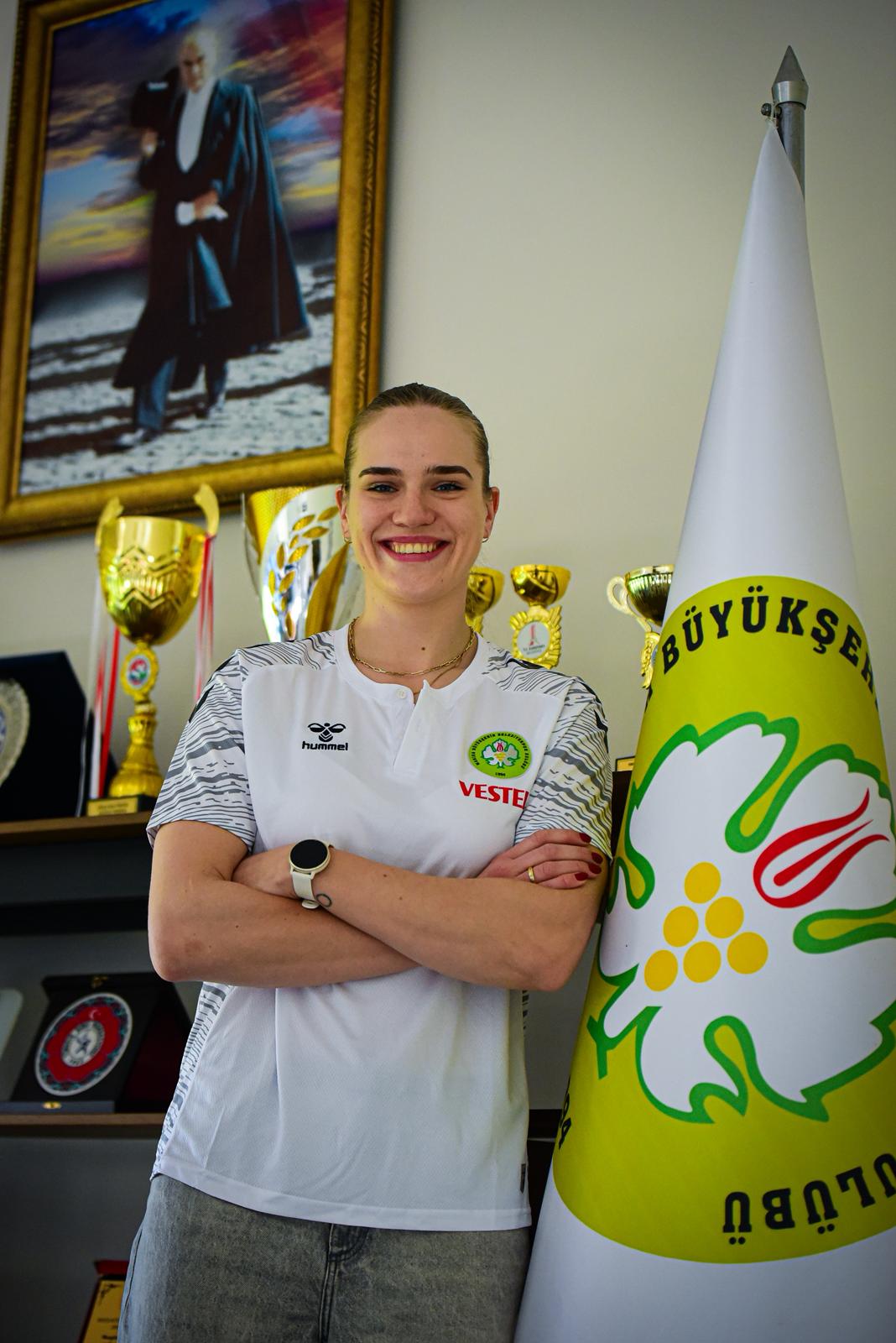 Vestel Manisa BBSK’dan Dünya Çapında Hamle: Aleksandra Rasińska Transferi Resmileşti