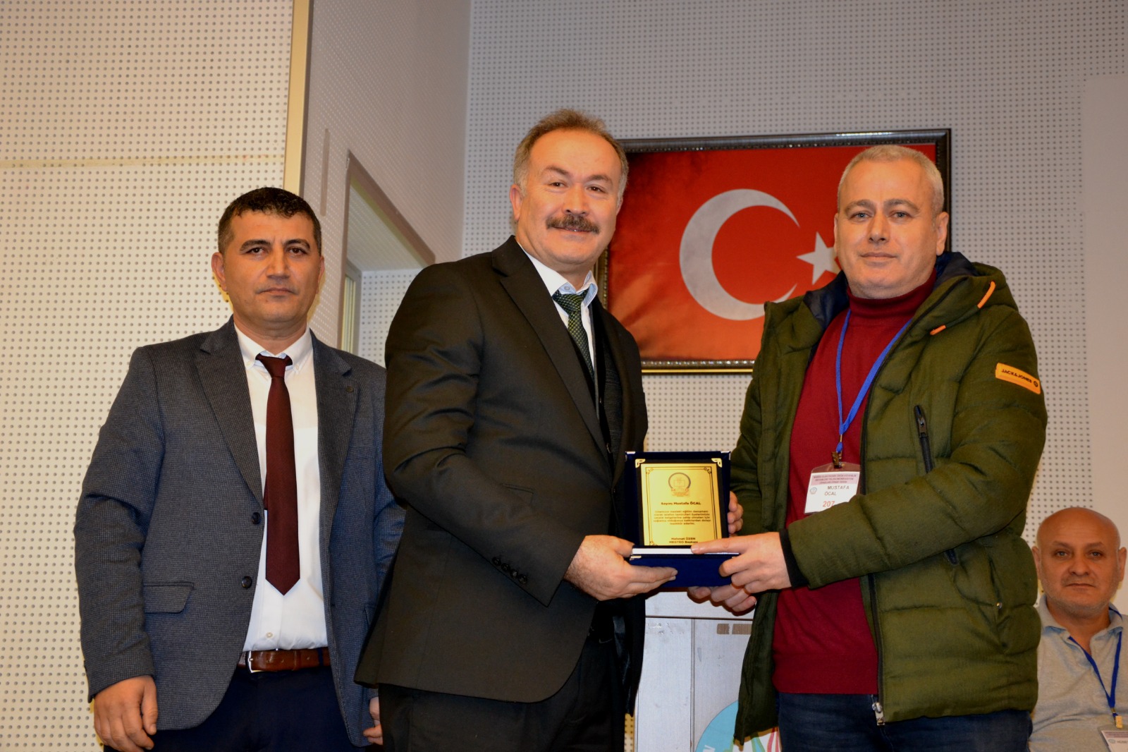 Manisa Elektronikçiler Odası’nda Başkan Mehmet Üzen Güven Tazeledi