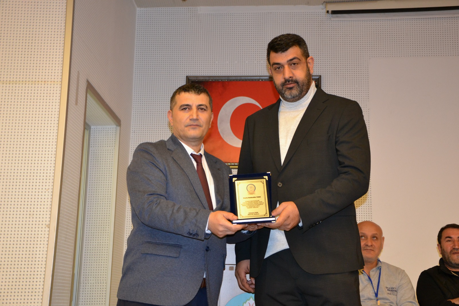 Manisa Elektronikçiler Odası’nda Başkan Mehmet Üzen Güven Tazeledi