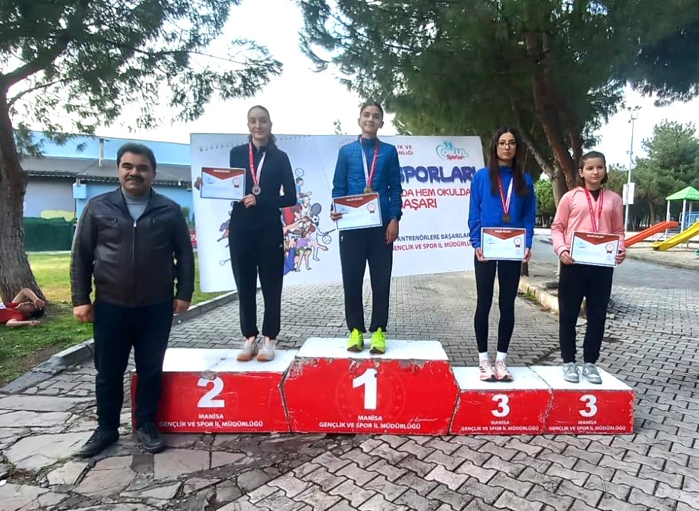 322 Sporcu Türkiye Şampiyonası İçin Manisa'da Ter Döktü