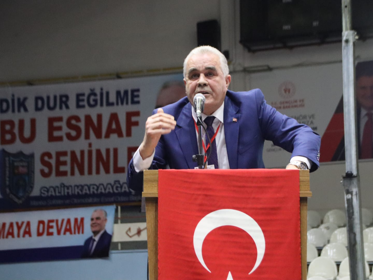 Manisa Şoförler Odası’nda Seçim Günü: Genel Kurulda Sözler Sertleşti